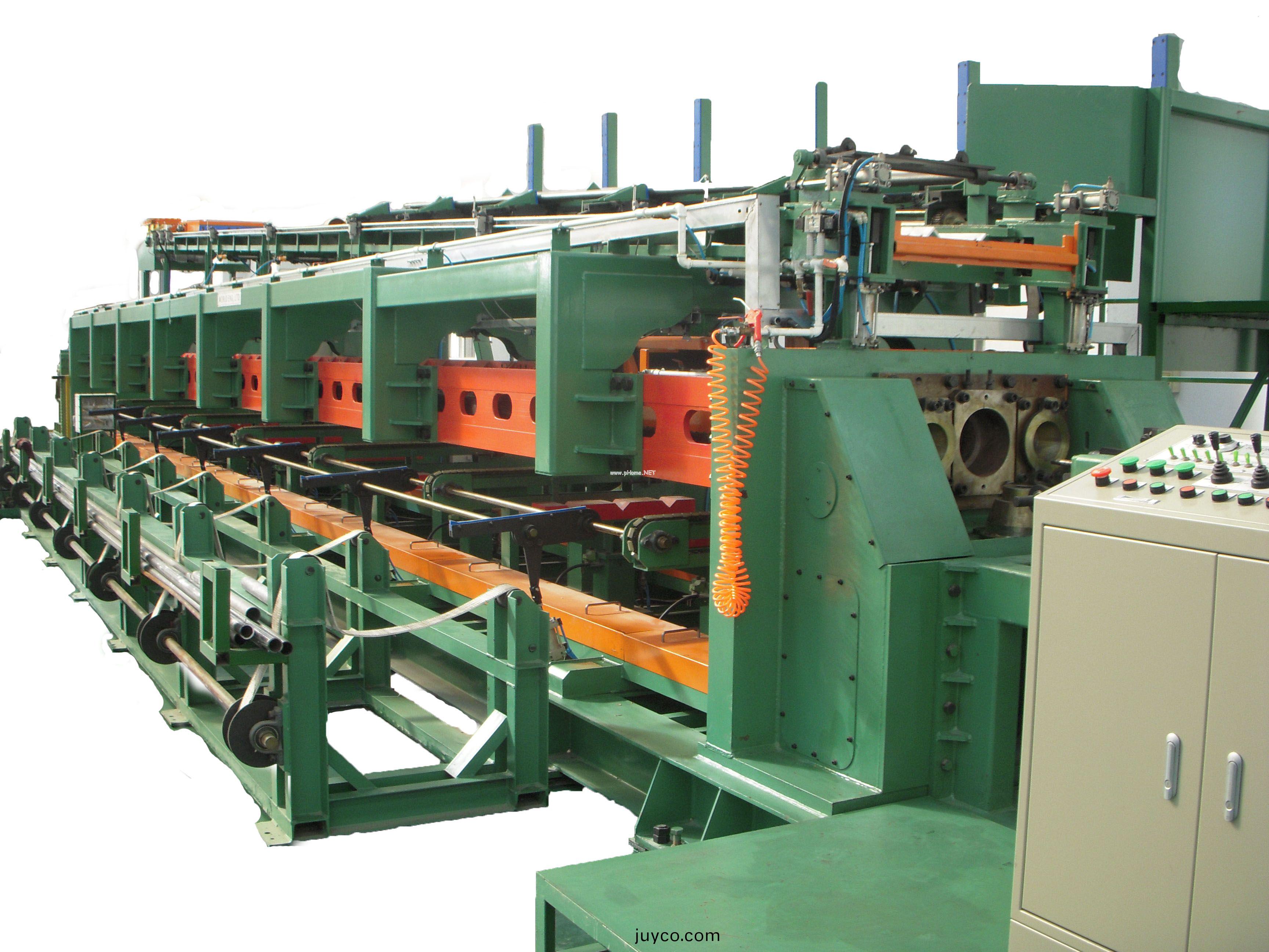 全自(zi)動(dòng)鋼(gang)筦三(san)線(xian)拉拔(ba)機(jī)